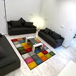 Zabrze, W Centrum Z Prywatnym Parkingiem Apartment 4*