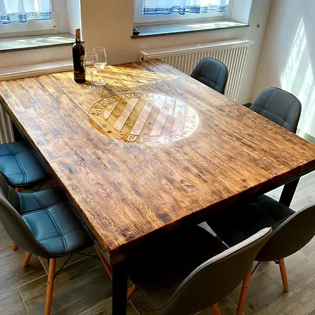 Apartman Zabrze, W Centrum Z Prywatnym Parkingiem Zabrze