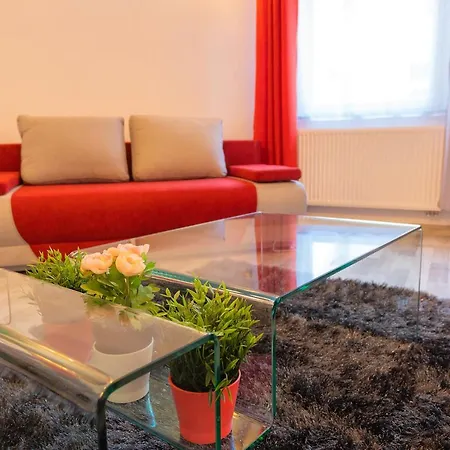 Zabrze, W Centrum Z Prywatnym Parkingiem Apartman Zabrze