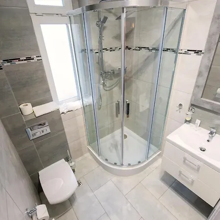 Zabrze, W Centrum Z Prywatnym Parkingiem Appartement 4*