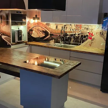 Zabrze, W Centrum Z Prywatnym Parkingiem Appartement 4*