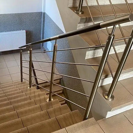 Appartement Zabrze, W Centrum Z Prywatnym Parkingiem 4*