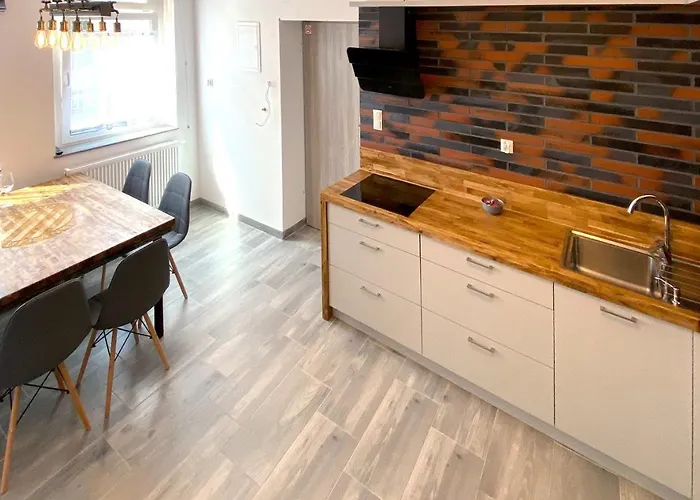 Apartmán Zabrze, W Centrum Z Prywatnym Parkingiem