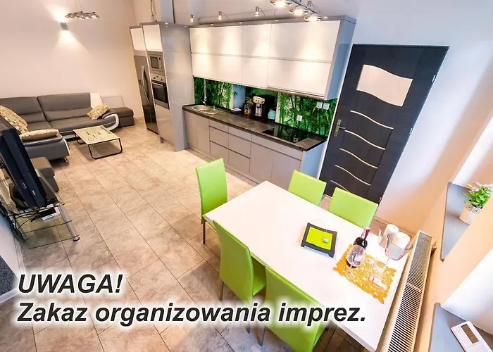 Zabrze, W Centrum Z Prywatnym Parkingiem Zabrze