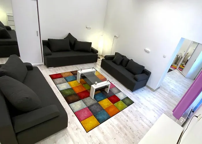 Zabrze, W Centrum Z Prywatnym Parkingiem דירה 4*