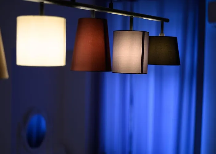 דירה Zabrze, W Centrum Z Prywatnym Parkingiem זברזה