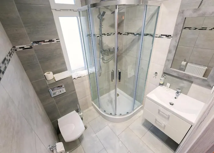 Zabrze, W Centrum Z Prywatnym Parkingiem Apartmán 4*