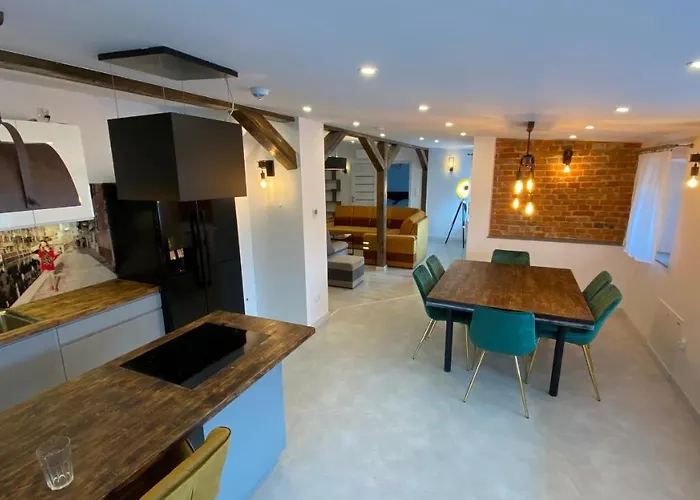 Apartmán Zabrze, W Centrum Z Prywatnym Parkingiem